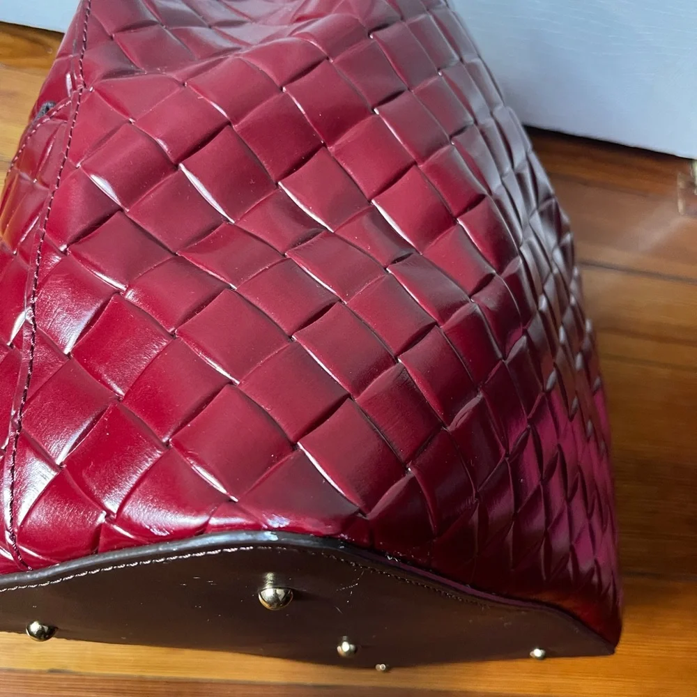 Dooney and bourke satchel - Picture 5 of 11
